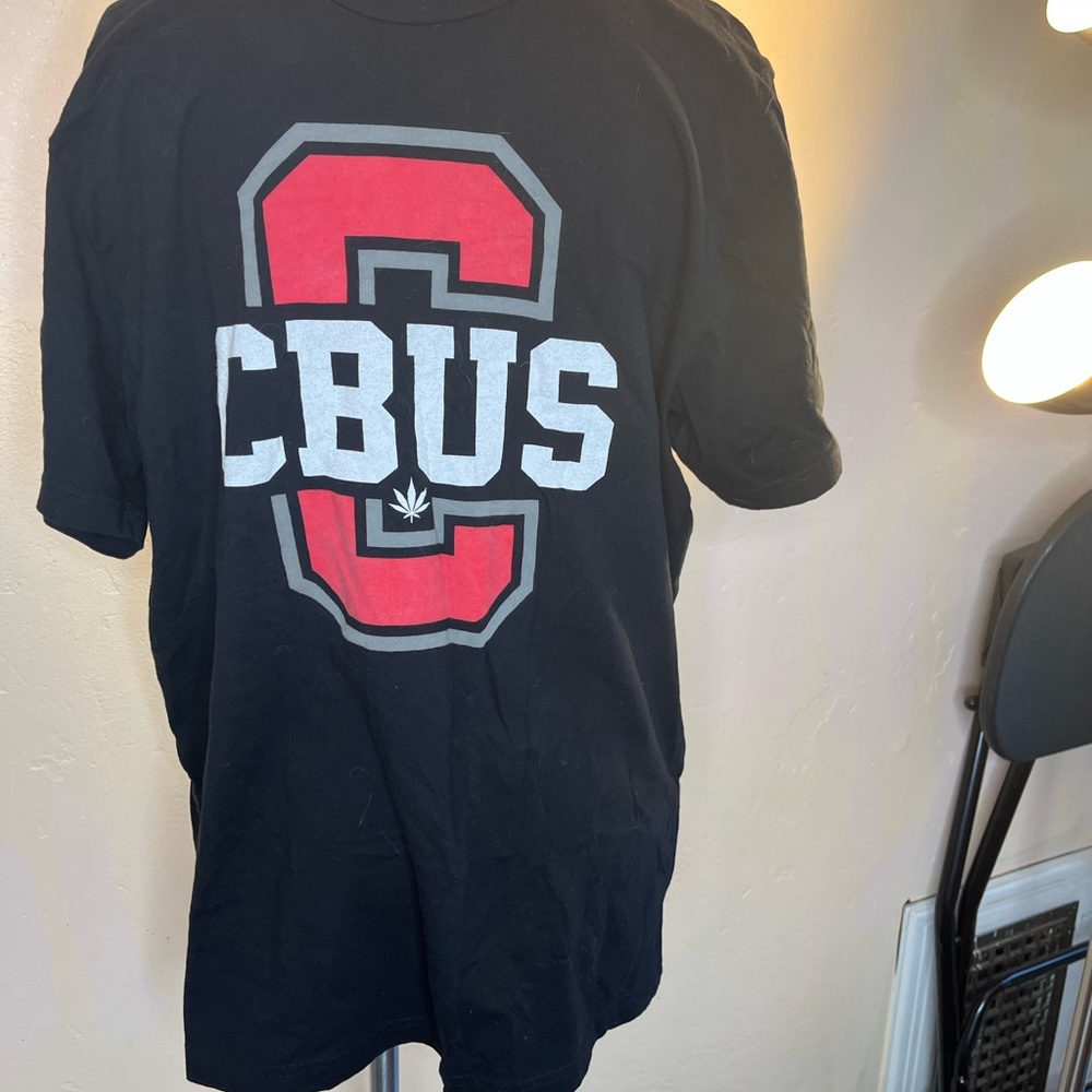 Columbus cotton short-sleeves t-shirt, Cbus Buckeyes size XL men’s